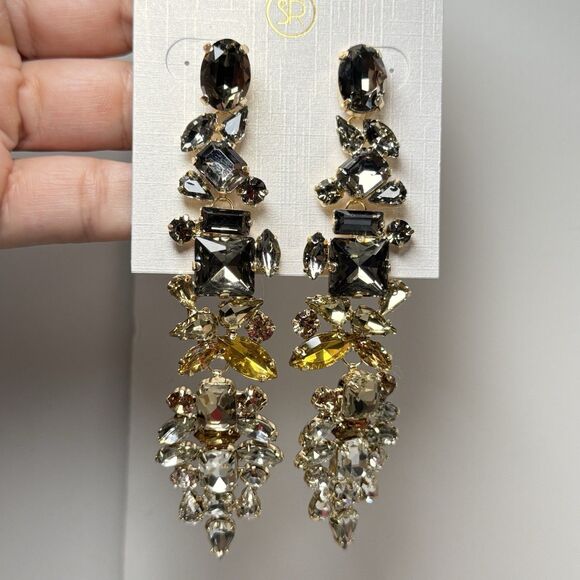 STELLA & RUBY Dynasty Crystal Statement Earrings New - Picture 6 of 8